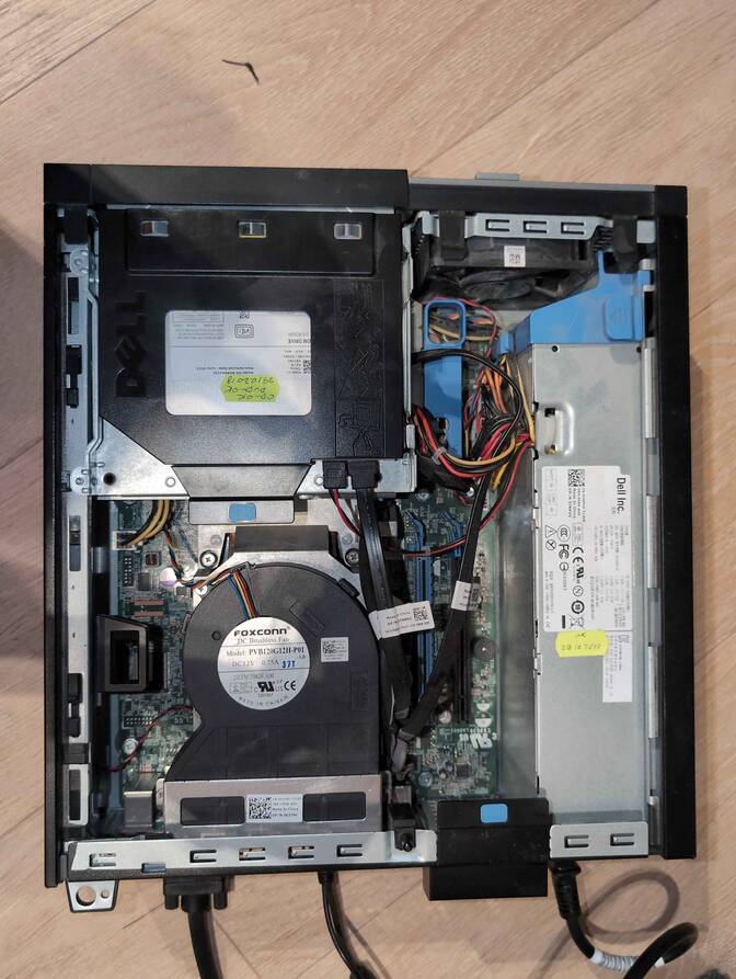 Insides of Dell Optiplex 7010 SFF